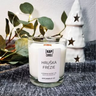 Vánoce se nezadržitelně blíží, zbývá pouze 54 dnů 🎄. Vyberte si z naší nabídky svoji vůní, která Vám nebo Vašim blízkým...